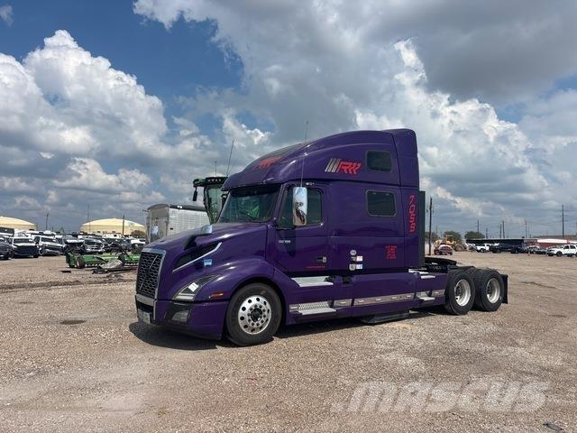 Volvo VNL860 Nyergesvontatók