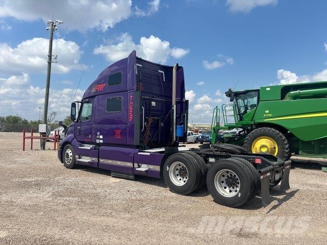 Volvo VNL860 Nyergesvontatók
