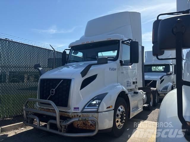 Volvo VNR Nyergesvontatók
