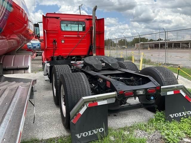 Volvo VNR Nyergesvontatók