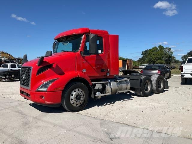 Volvo VNR Nyergesvontatók