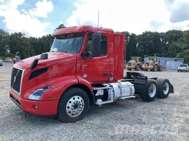 Volvo VNR300 Nyergesvontatók