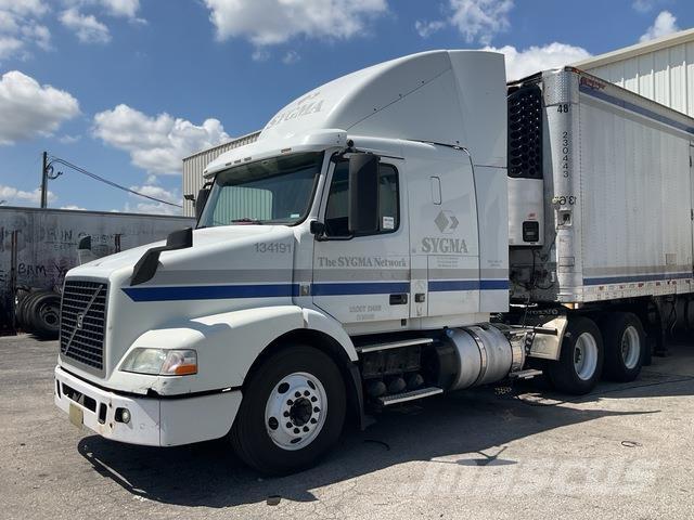 Volvo VNR64T Nyergesvontatók
