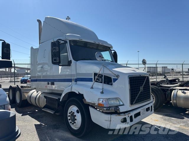 Volvo VNR64T Nyergesvontatók