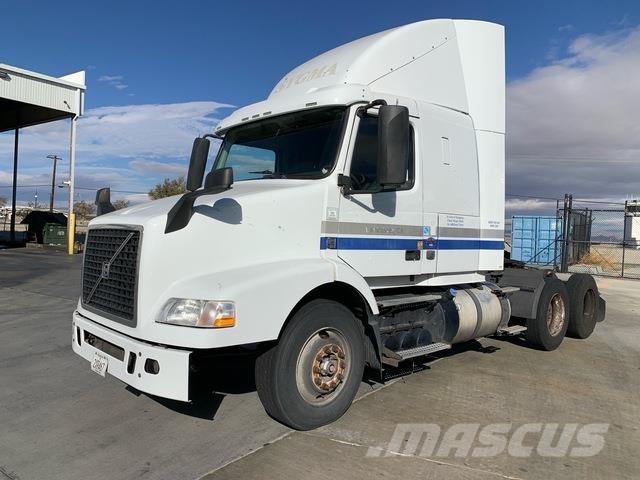 Volvo VNR64T Nyergesvontatók