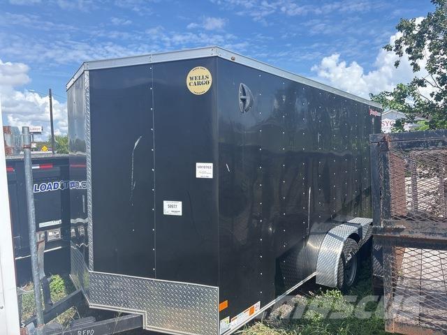 Wells Cargo  Dobozos pótkocsik
