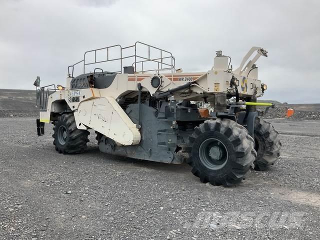 Wirtgen 2400 Talajtömörítő gépek