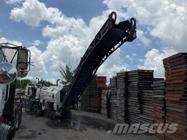 Wirtgen W1200F Aszfalt marók