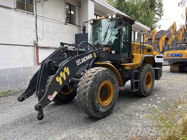 XCMG XC938U Gumikerekes homlokrakodók