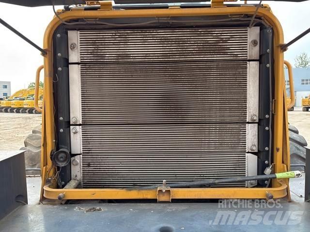 XCMG XC968I Gumikerekes homlokrakodók