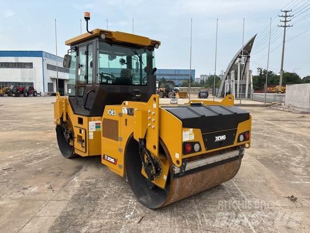 XCMG XD83 Ikerdobos hengerek