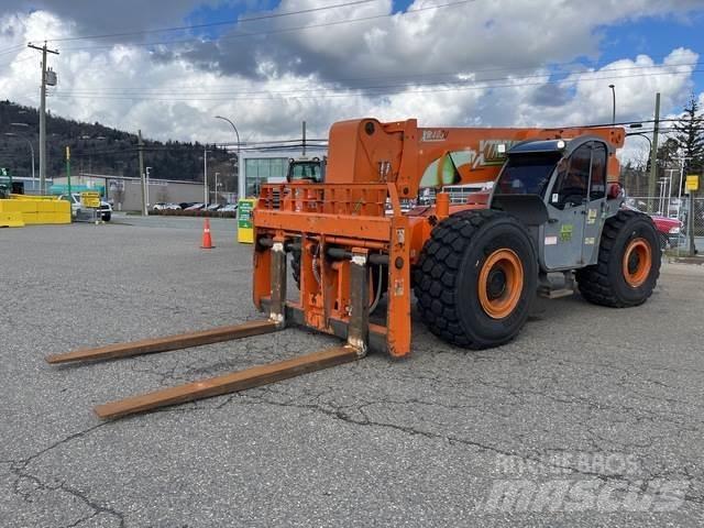 Xtreme XR4030 Teleszkópos rakodók