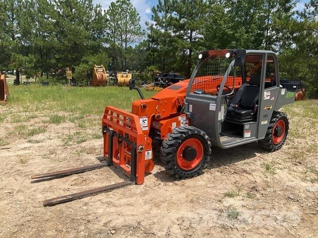 Xtreme XR619 Teleszkópos rakodók