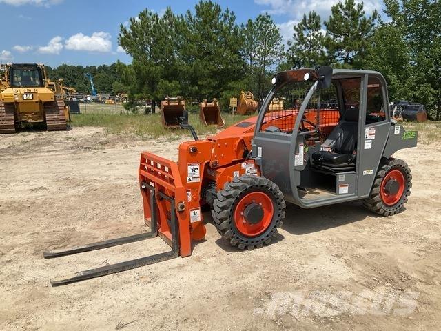 Xtreme XR619 Teleszkópos rakodók