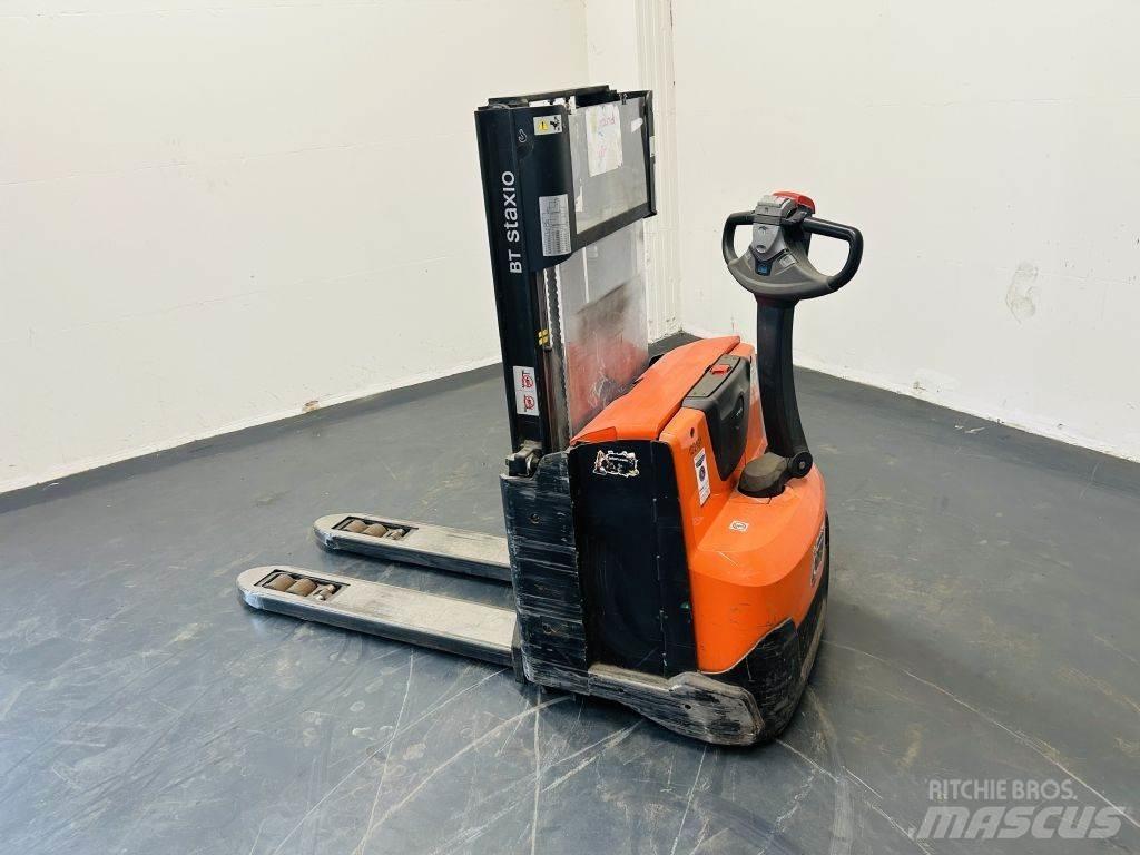 BT SWE200 Gyalogkíséretű targonca