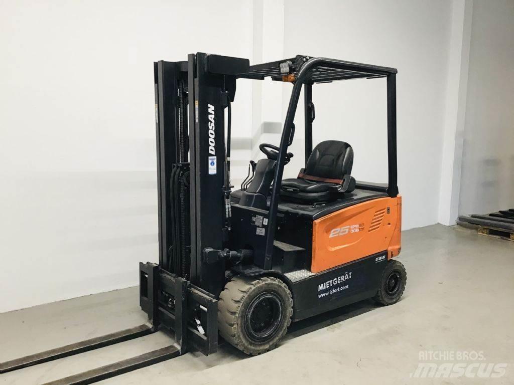 Doosan B25X-7 Elektromos targoncák