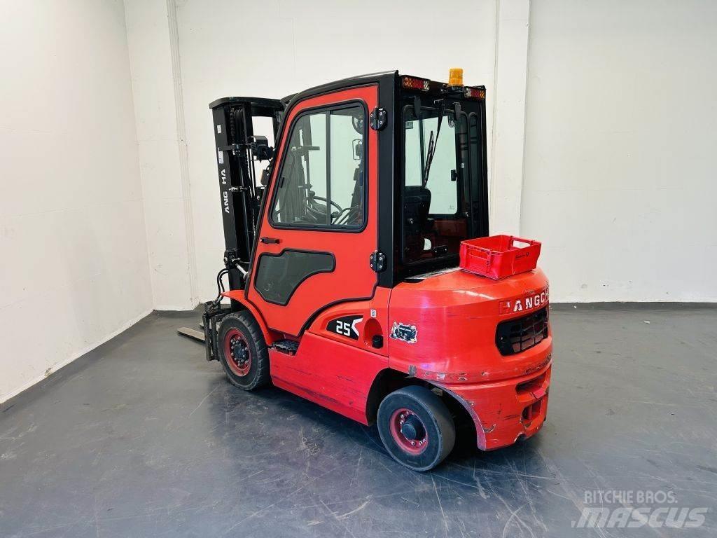 Hangcha CPCD25-XRW92F Dízel targoncák