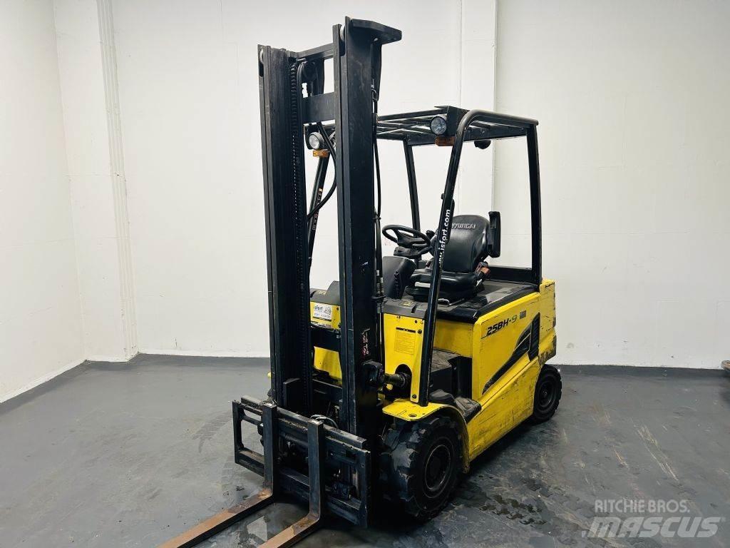 Hyundai 25BH-9 Elektromos targoncák