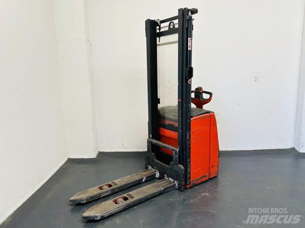 Linde L16 Gyalogkíséretű targonca