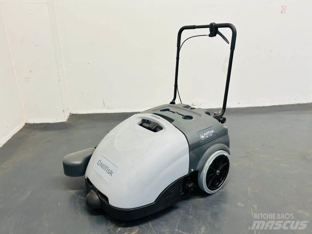Nilfisk SW750 Úttakarító gépek