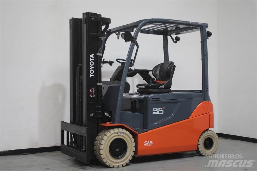 Toyota 8FBMT30 Elektromos targoncák