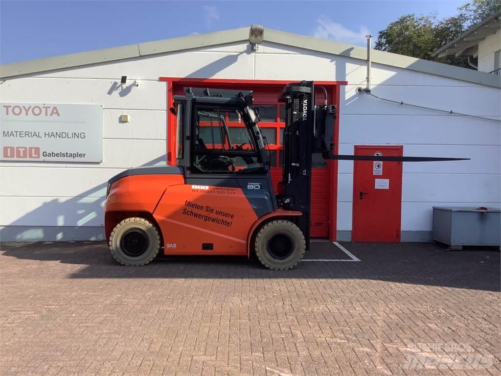 Toyota 9FBH80T Elektromos targoncák