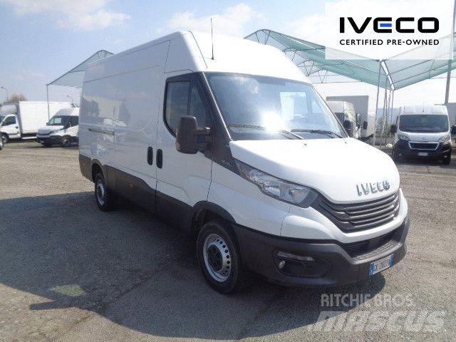 Iveco 35S14 Dobozos