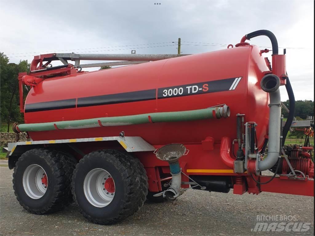 Hi-Spec 3000 TD-S Trágyaszóró