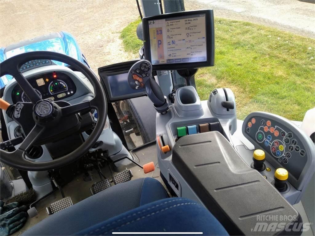 New Holland T7.210 Traktorok