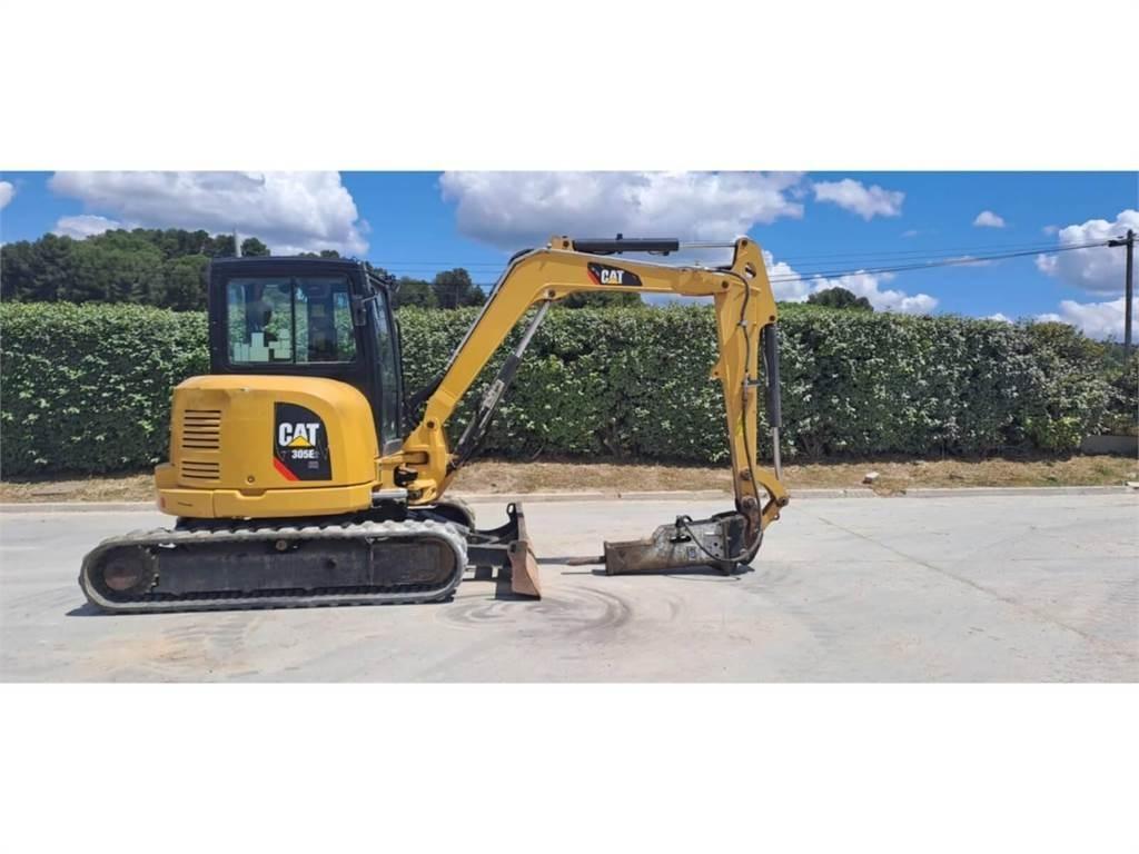 CAT 305E2 Mini kotrók < 7t