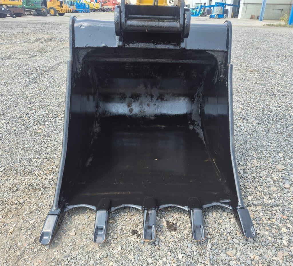 CAT 323ELN Lánctalpas kotrók