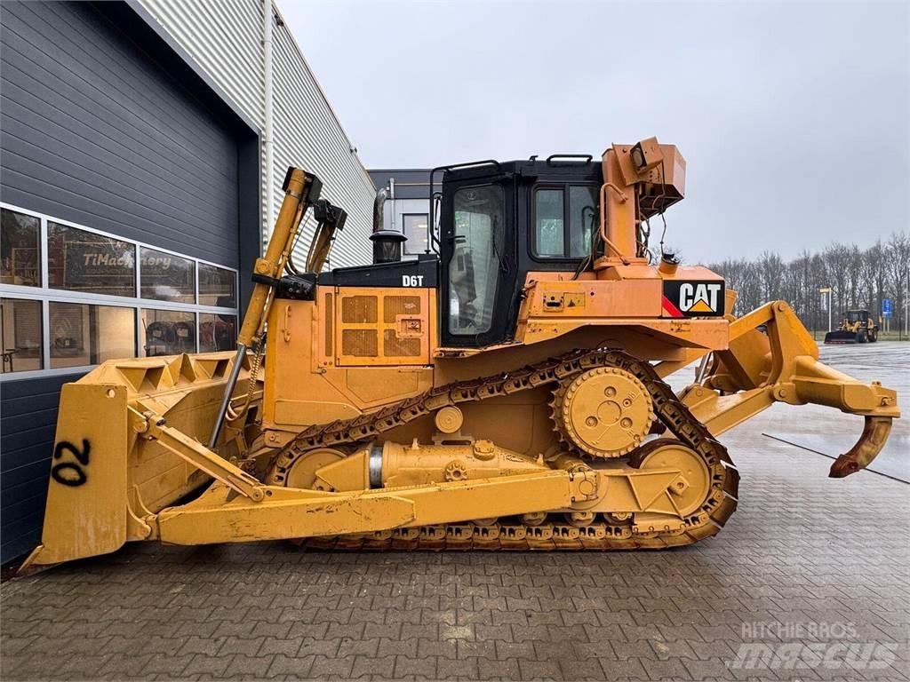 CAT D6T lánctalpas dózerek