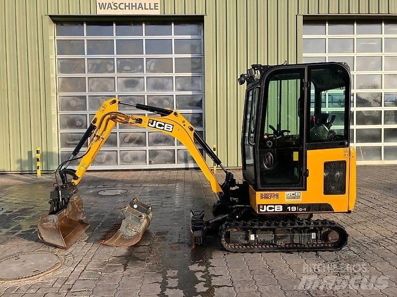 JCB 19C-1 Lánctalpas kotrók