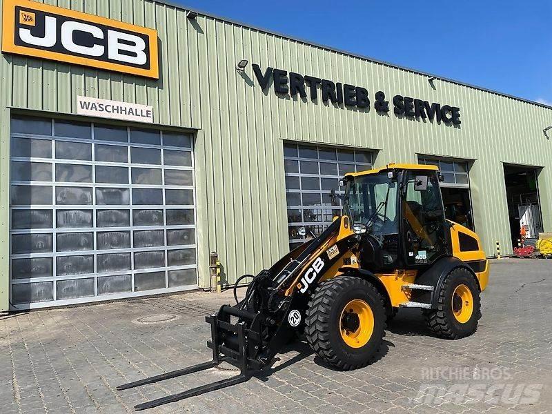 JCB 409 Gumikerekes homlokrakodók