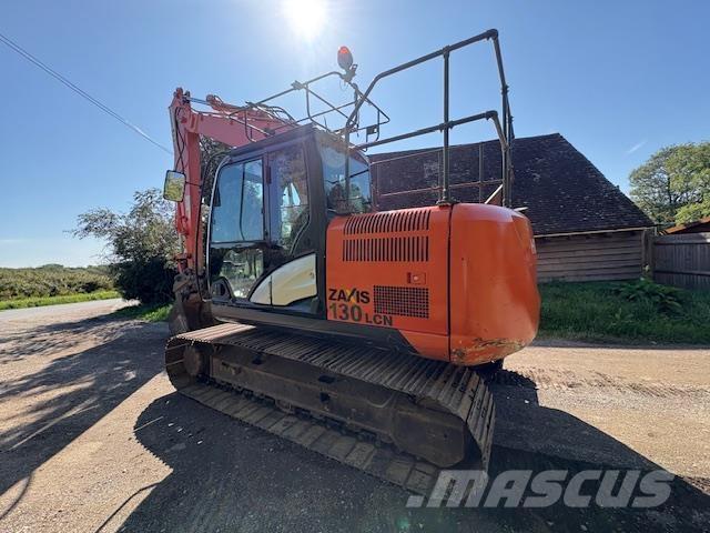 Hitachi ZX130-5 Lánctalpas kotrók