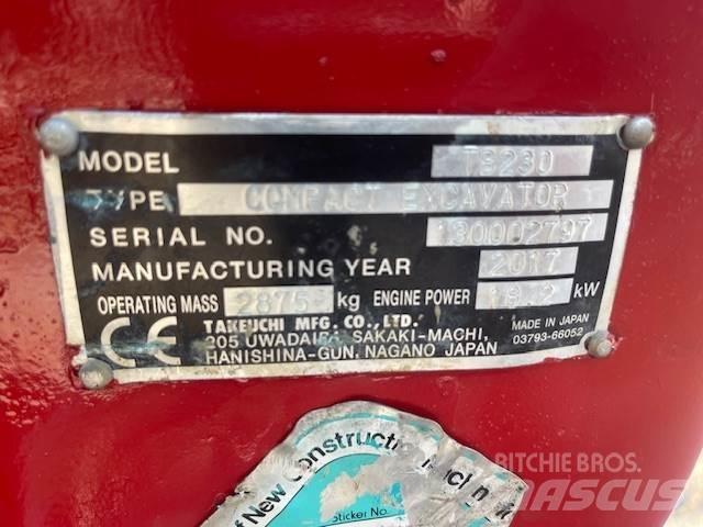 Takeuchi TB230 Közepes (midi) kotrók 7 t - 12 t