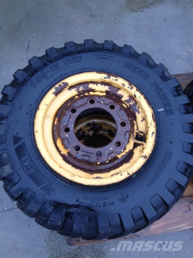  7,50X16 Gumiabroncsok, kerekek és felnik