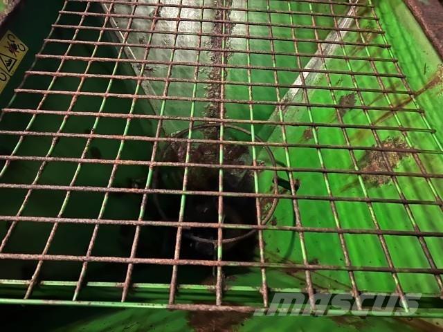 Amazone ES300 Homok és Sószórók