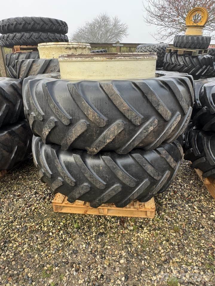 AP 620/70X42 Gumiabroncsok, kerekek és felnik