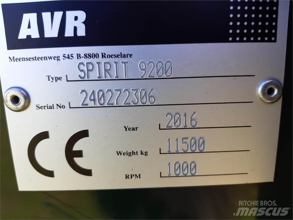 AVR SPIRIT 9200 Burgonya kombájnok és kiszedők