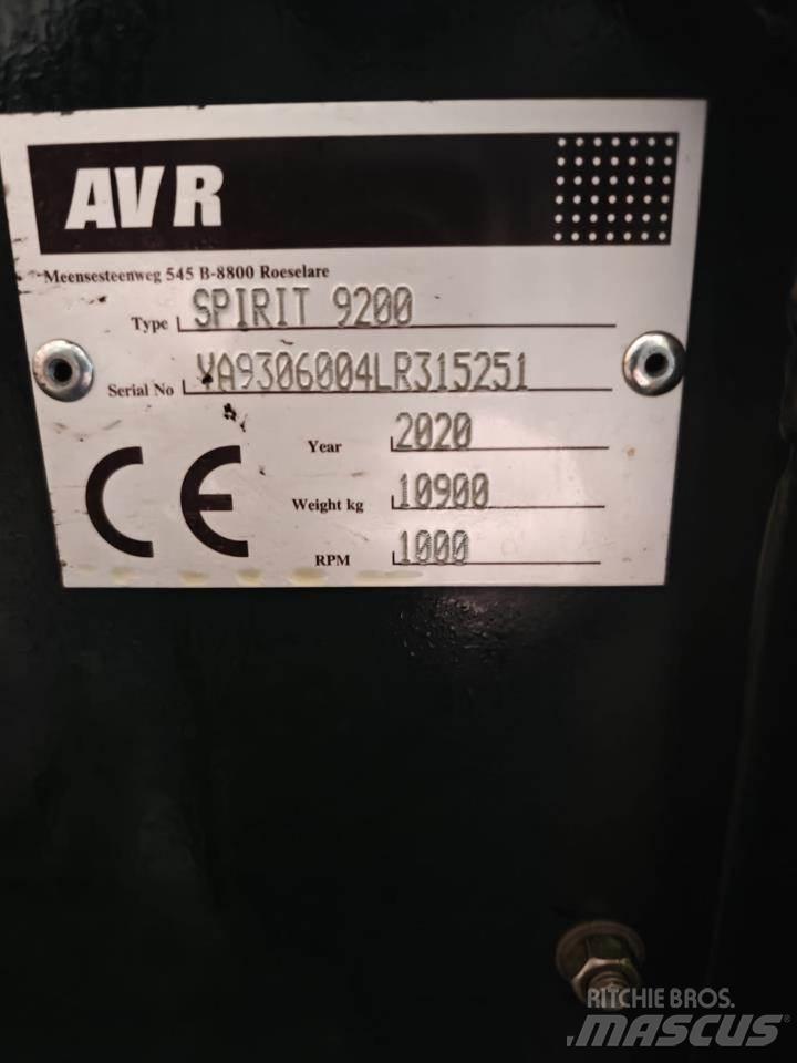 AVR SPIRIT 9200 Burgonya kombájnok és kiszedők