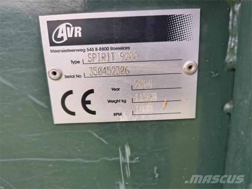 AVR SPIRIT 9200 Burgonya kombájnok és kiszedők