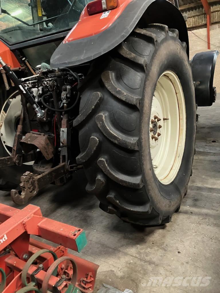 BKT 520/70R38 Gumiabroncsok, kerekek és felnik