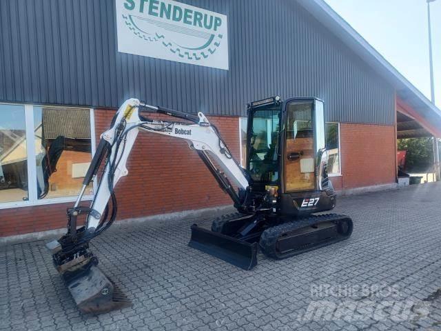Bobcat E27 Mini kotrók < 7t