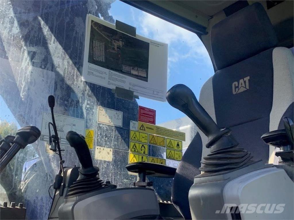 CAT 325F Lánctalpas kotrók