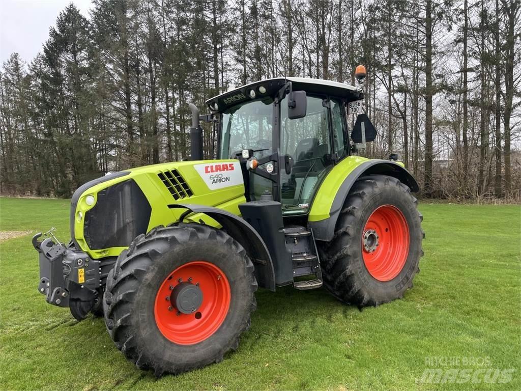 CLAAS ARION 640 Traktorok