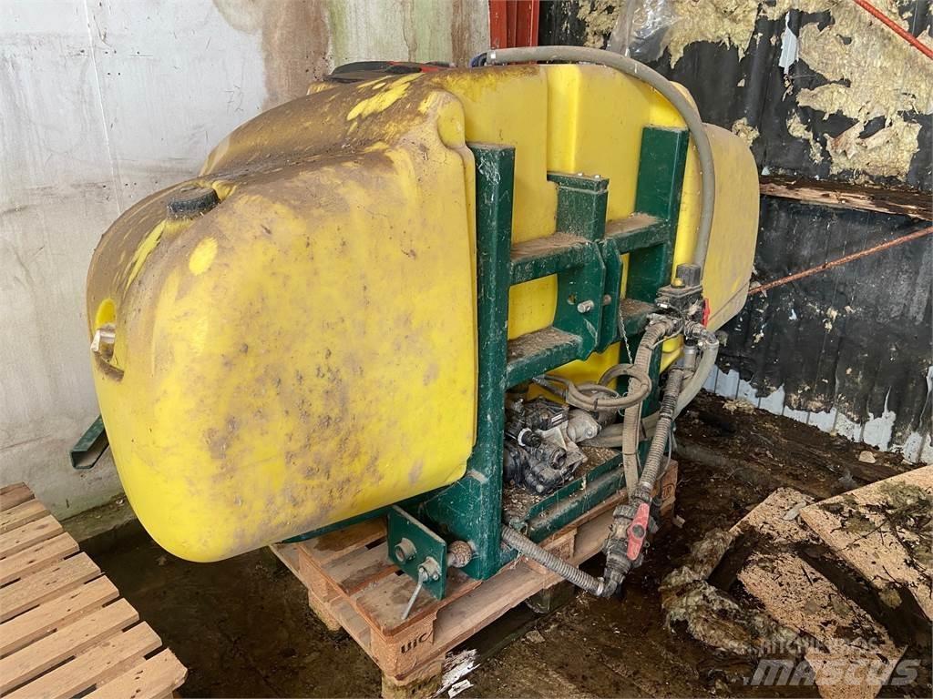 Danfoil 1500 L Mezőgazdasági tartályok