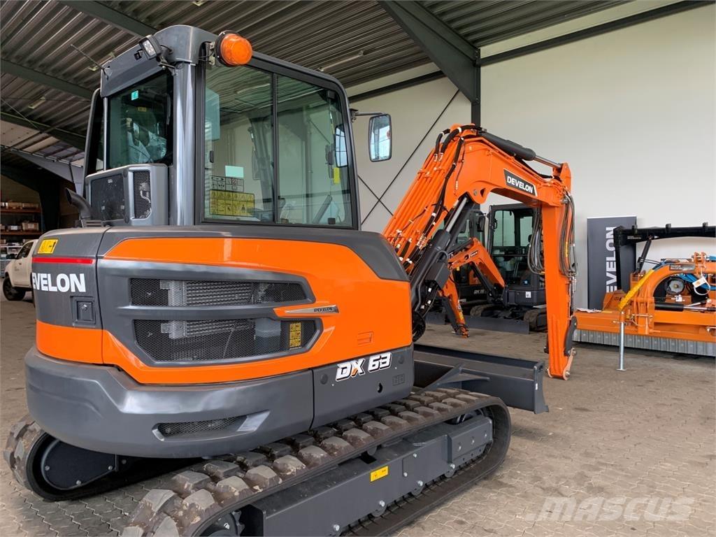 Develon DX63-7 Lánctalpas kotrók