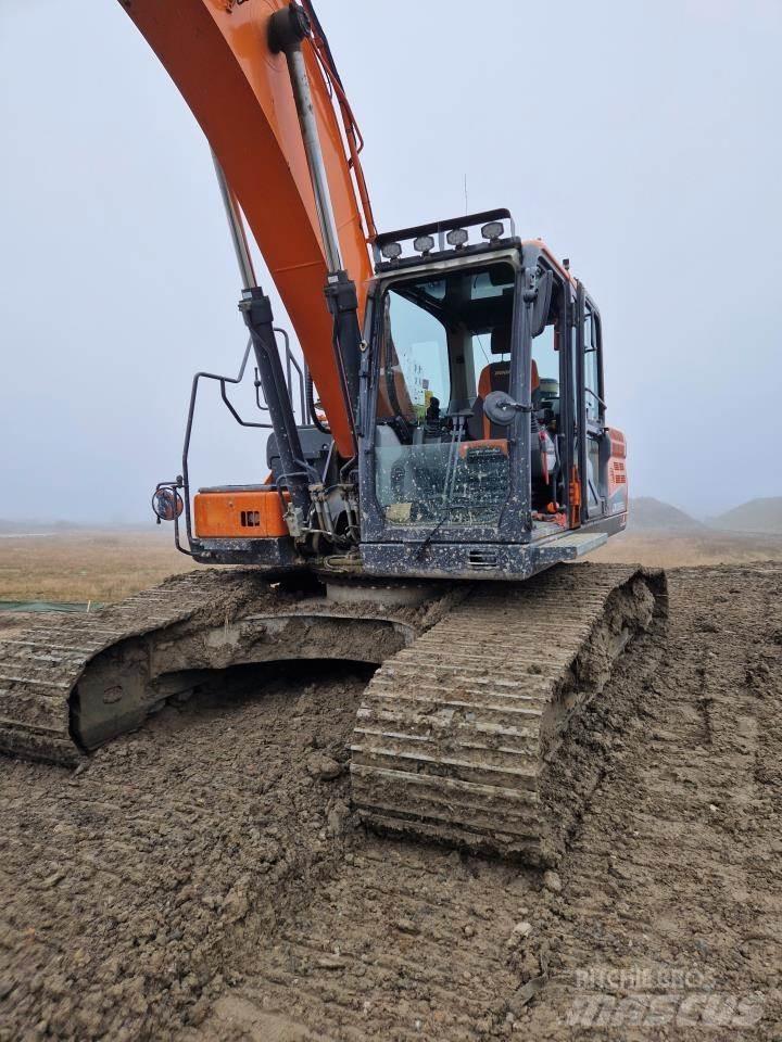 Doosan 255-5 Lánctalpas kotrók