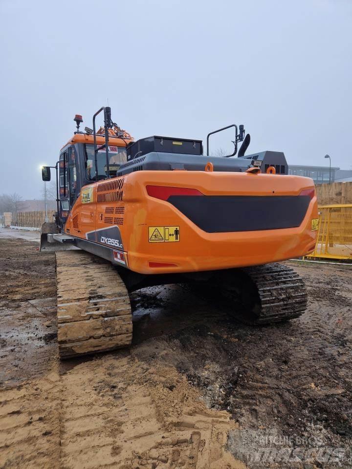 Doosan 255-5 Lánctalpas kotrók